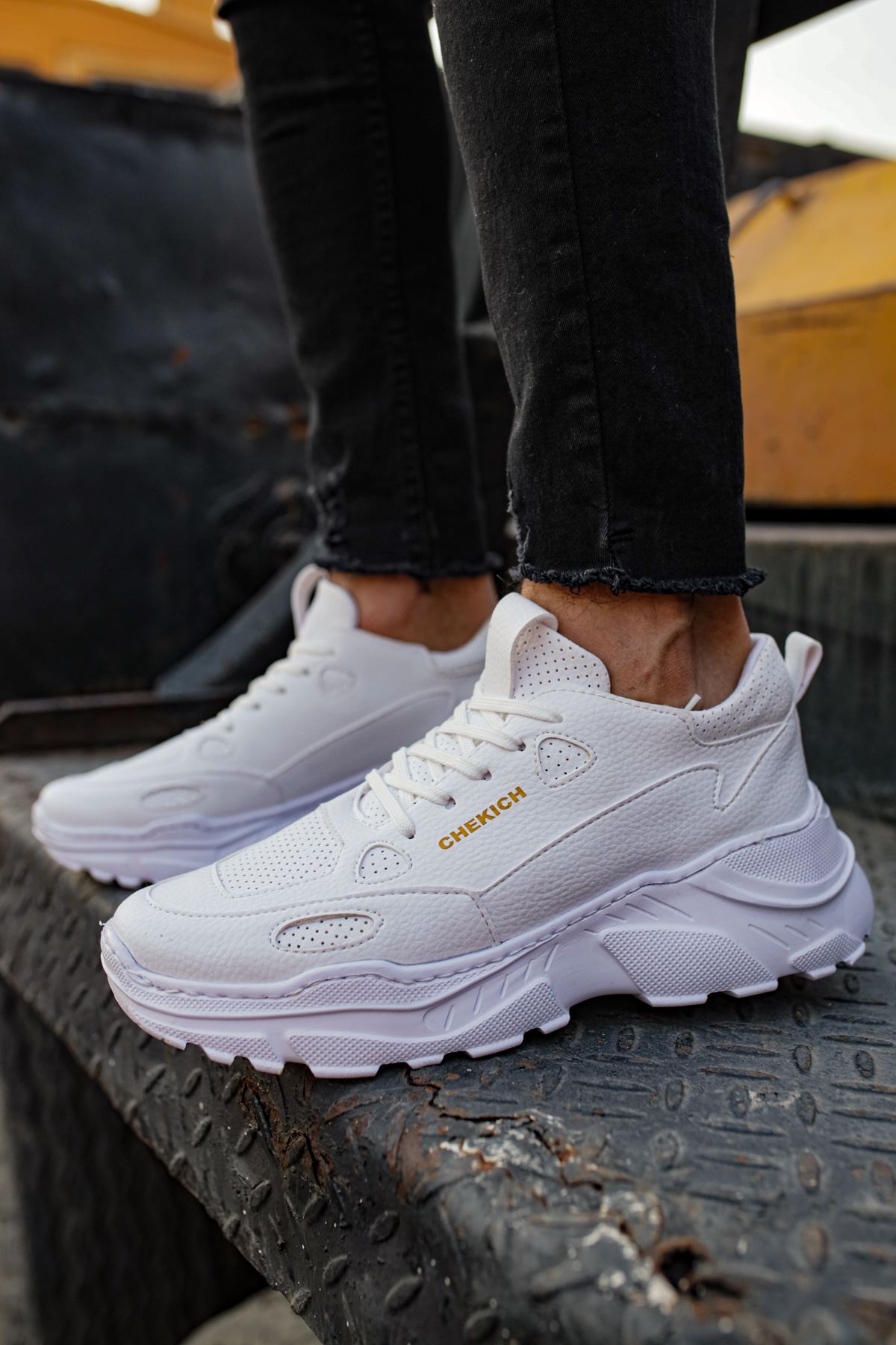 CH089 CBT Low Top Lace Up Erkek Ayakkabı BEYAZ m949