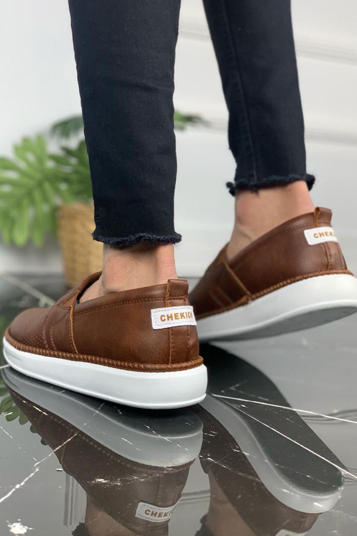 unisex sneakers on fbazaar 1-year warranty