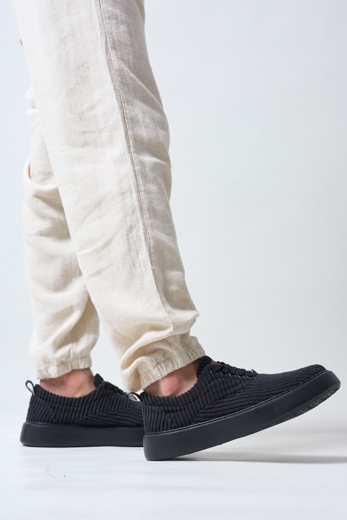 unisex sneakers on fbazaar 1-year warranty